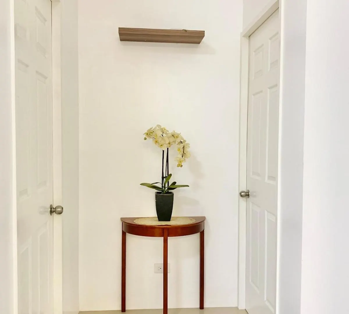 Eds Spacious 3-Bedroom 2-Full Bathroom House With Wifi, Ac And Pool Tinago Holiday home