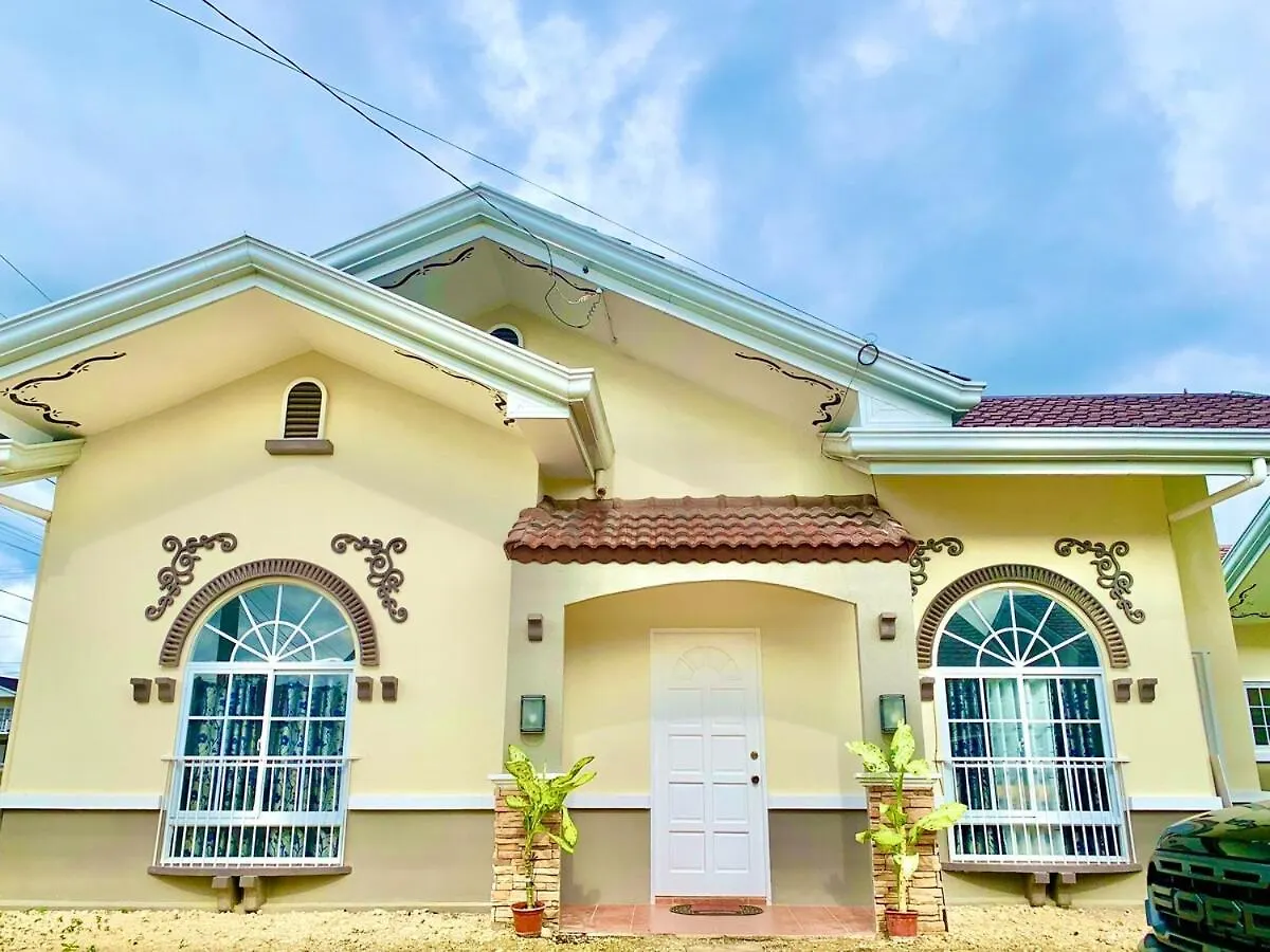 Eds Spacious 3-Bedroom 2-Full Bathroom House With Wifi, Ac And Pool Tinago 0*,  Philippines